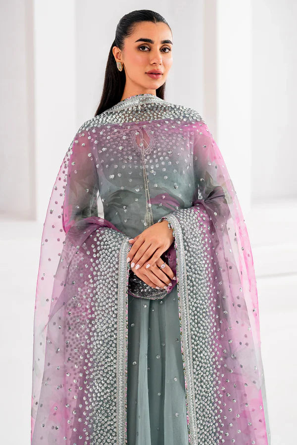 Jazmin – Elegant Sequence Replica UC-3062