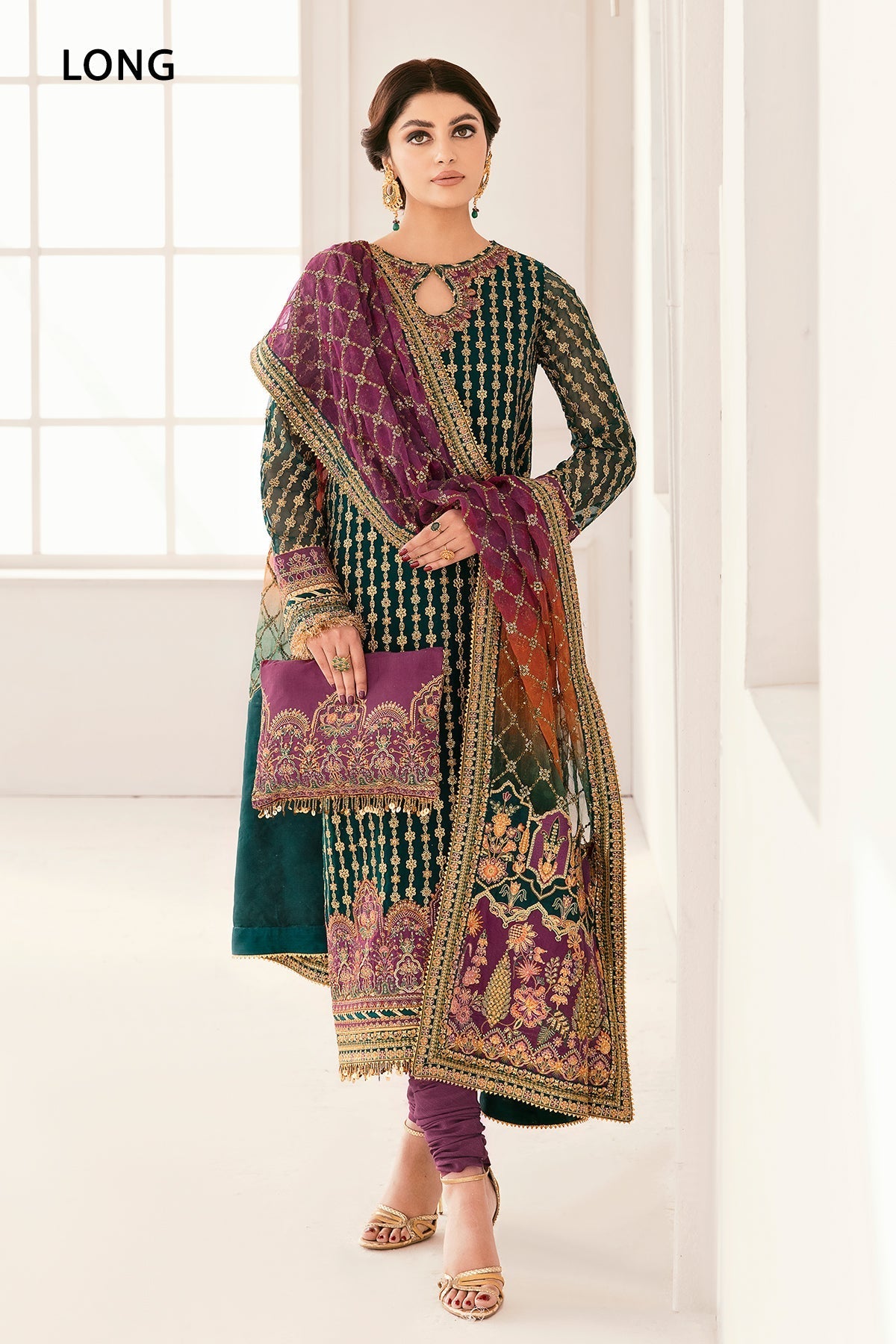 Model wearing green organza embroidered Baroque Chantalée replica with double-shaded dupatta and silk trouser – Mana R.