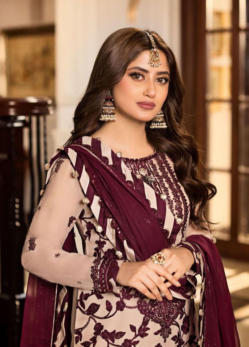 Asim Jofa Royal Grace