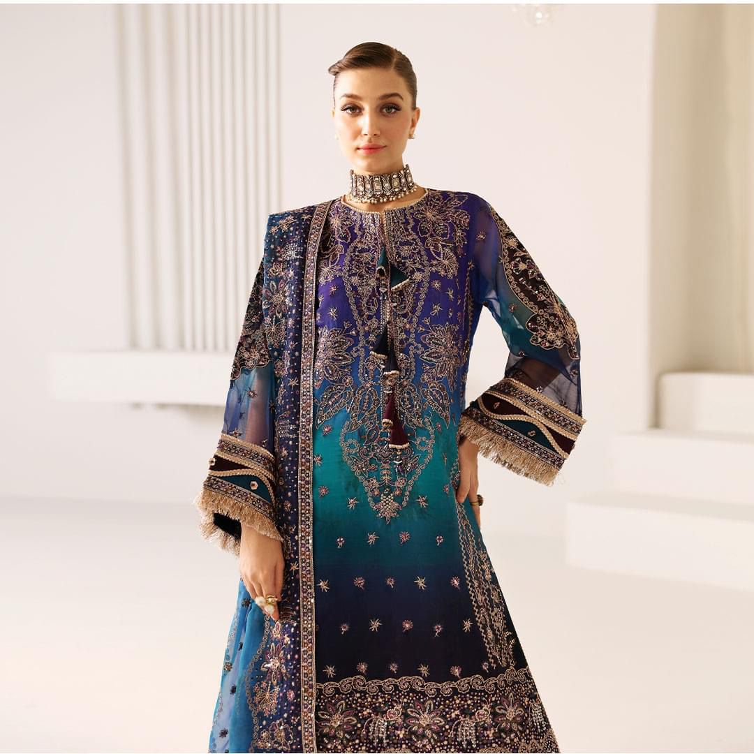 Alizeh Radiant Grace Raplica