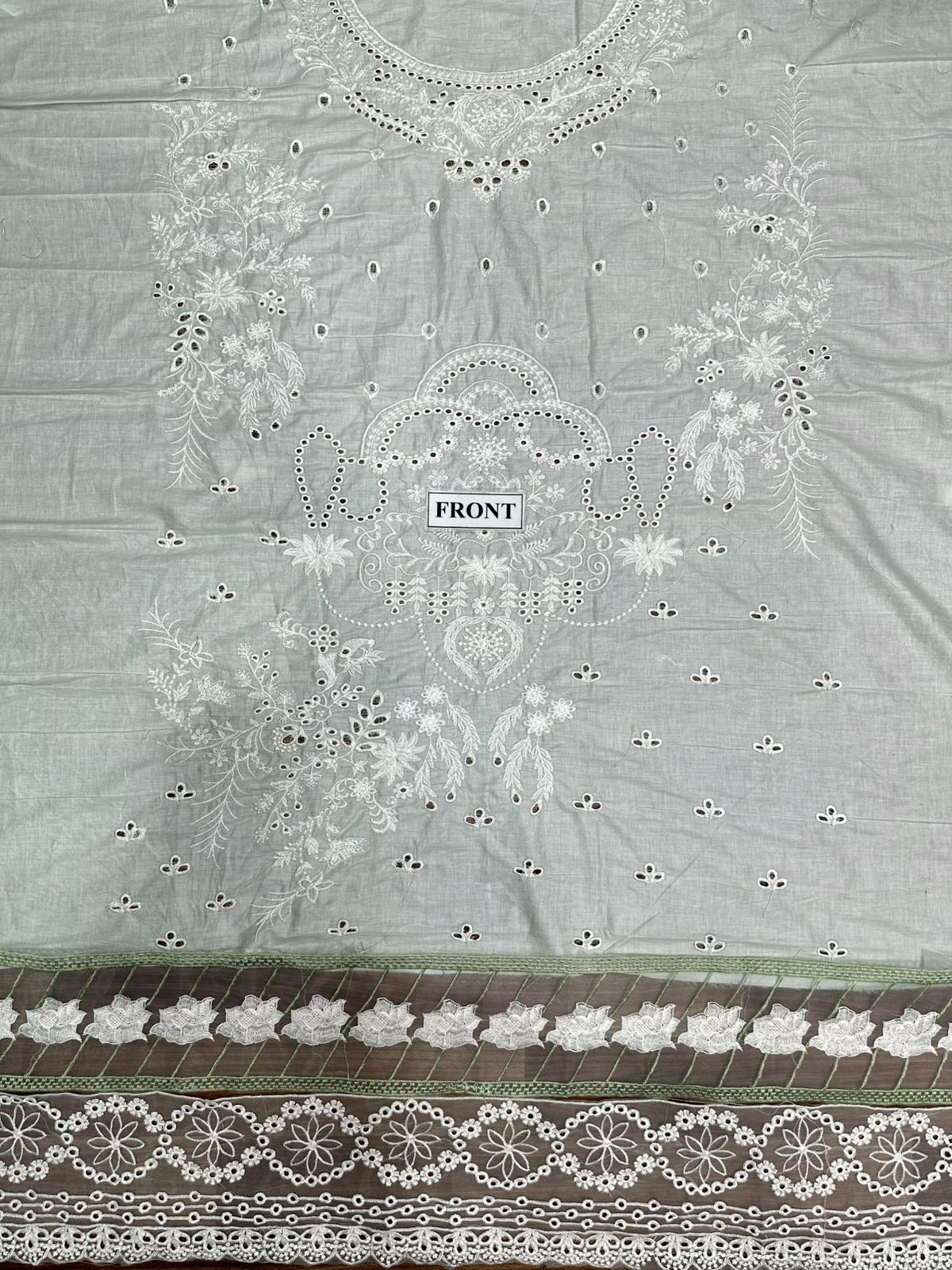 Imrozia Serene – Pistachio Lawn Replica