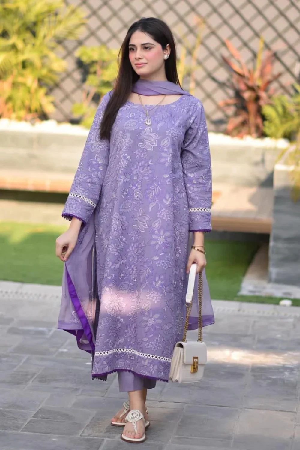 Bareeze Dhanak Winter Embroidered Suit