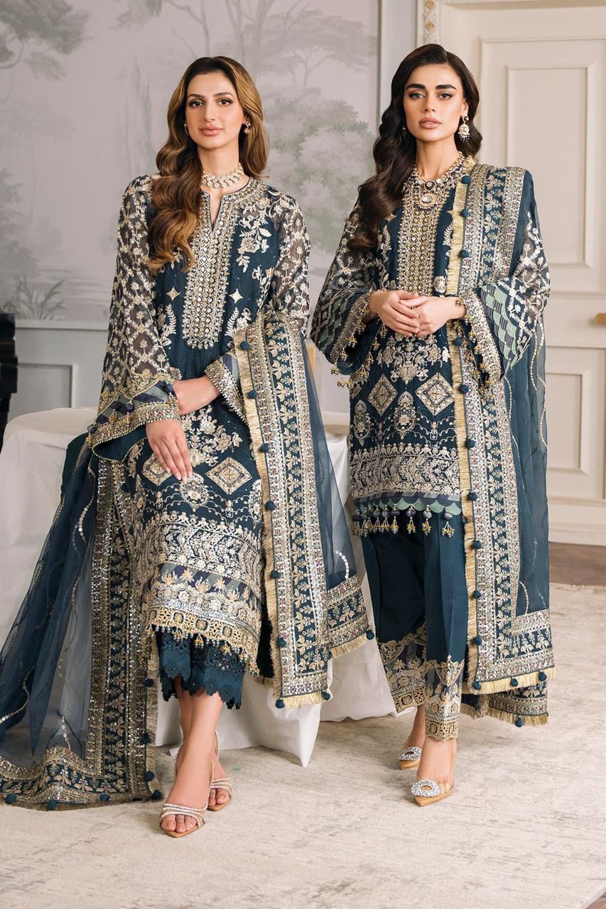 Baroque Sequins Embroidered Luxury Suit