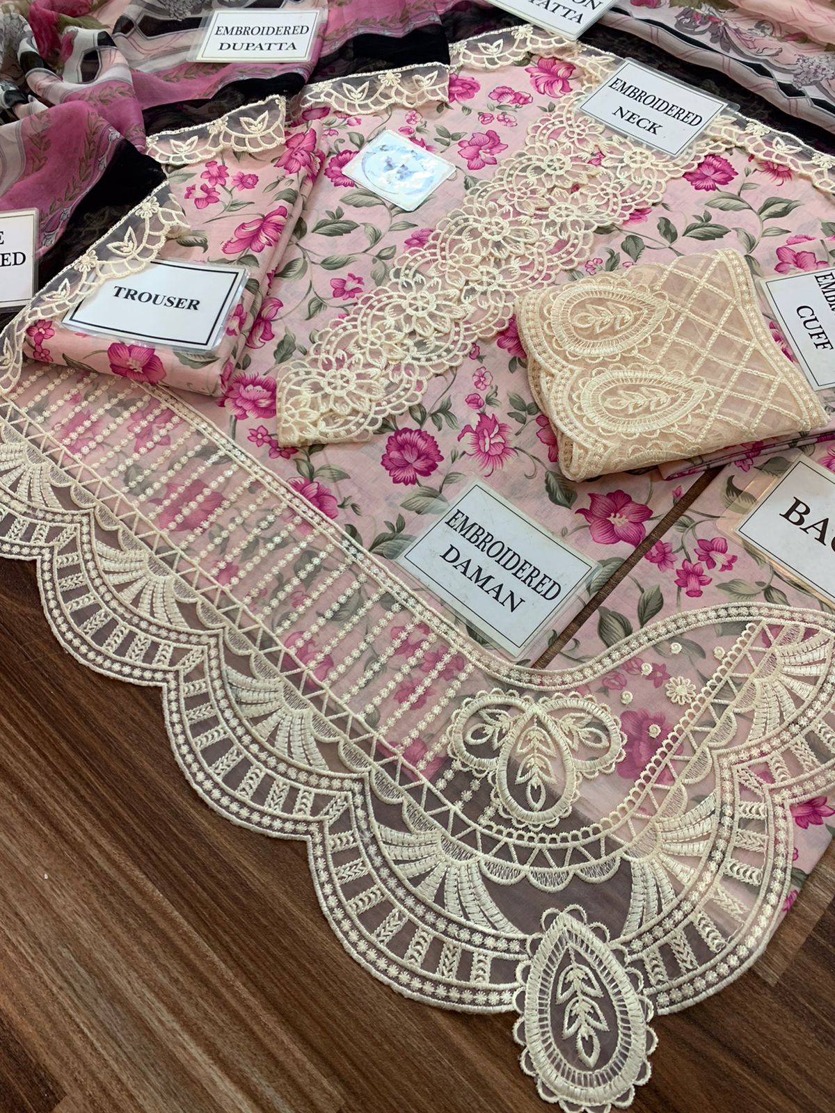 Mahnur – Embroidered Lawn Replica