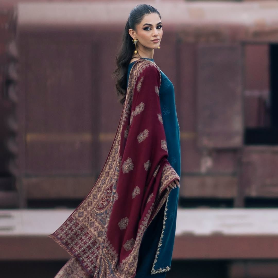 The IZEL Zara | 3PC Embroidered Dhanak Luxury Suit | Unstitched