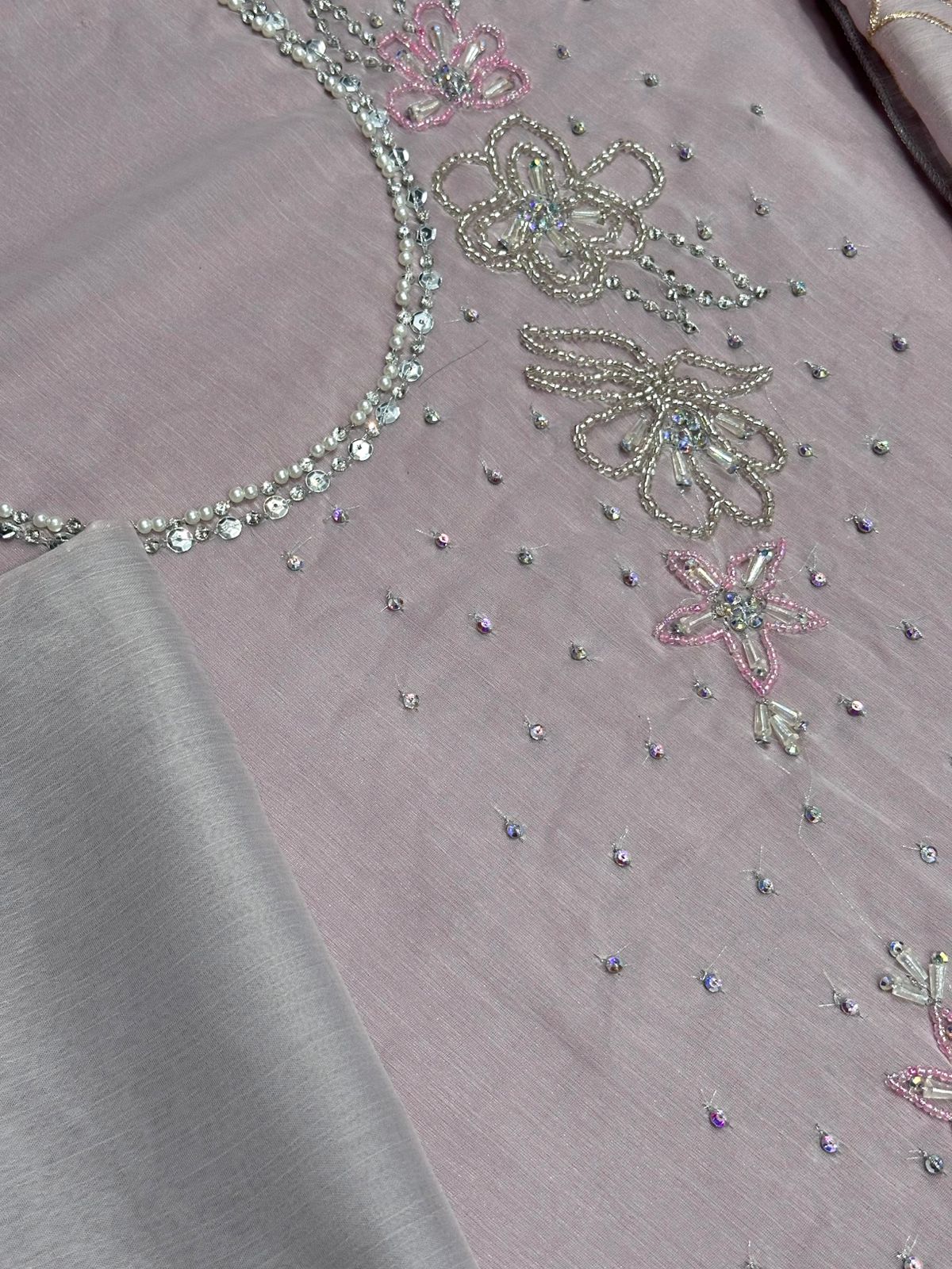 Lulusar – Tie & Die Embroidered Replica