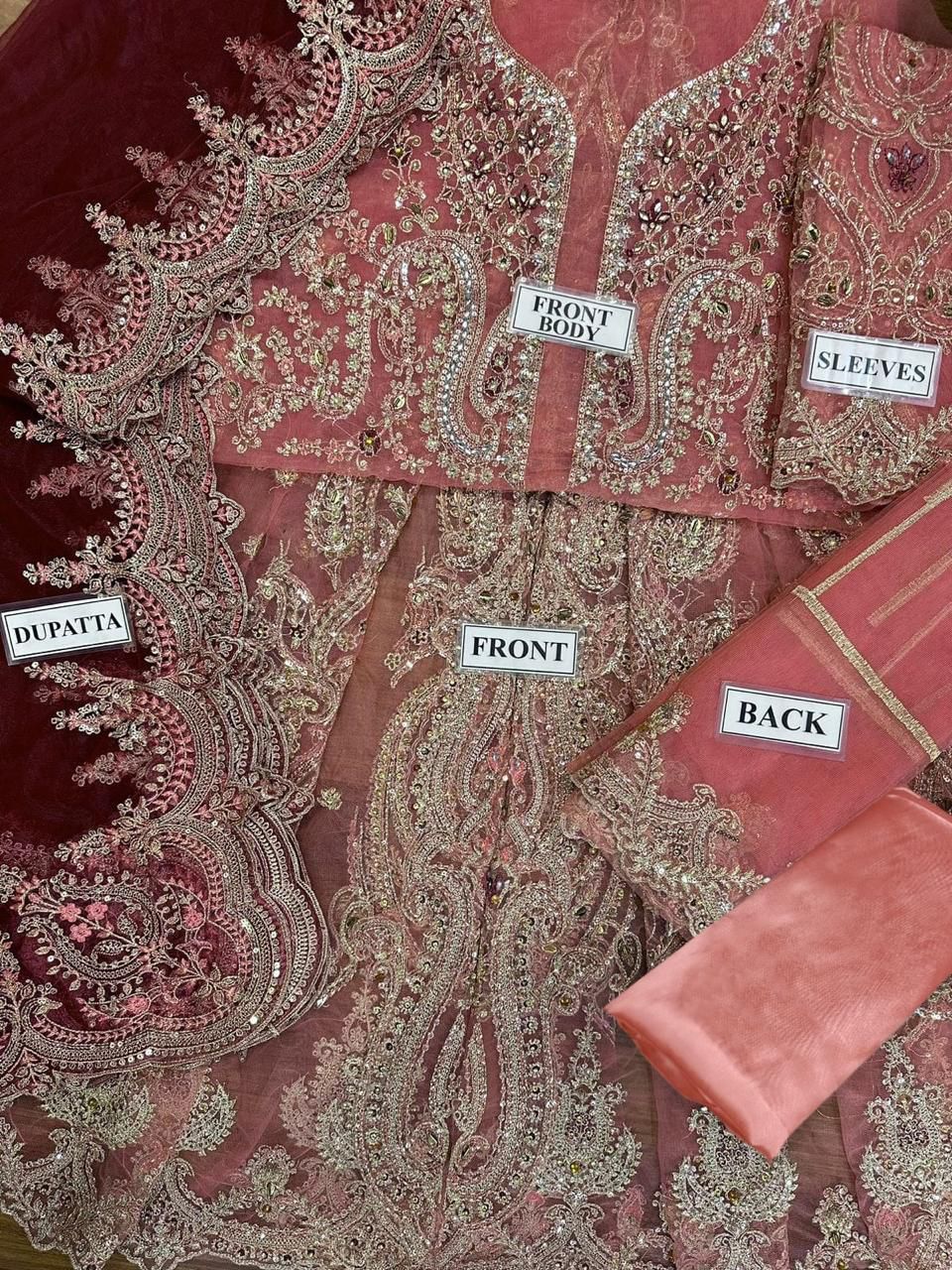 MARIA B
Unstitch Replica