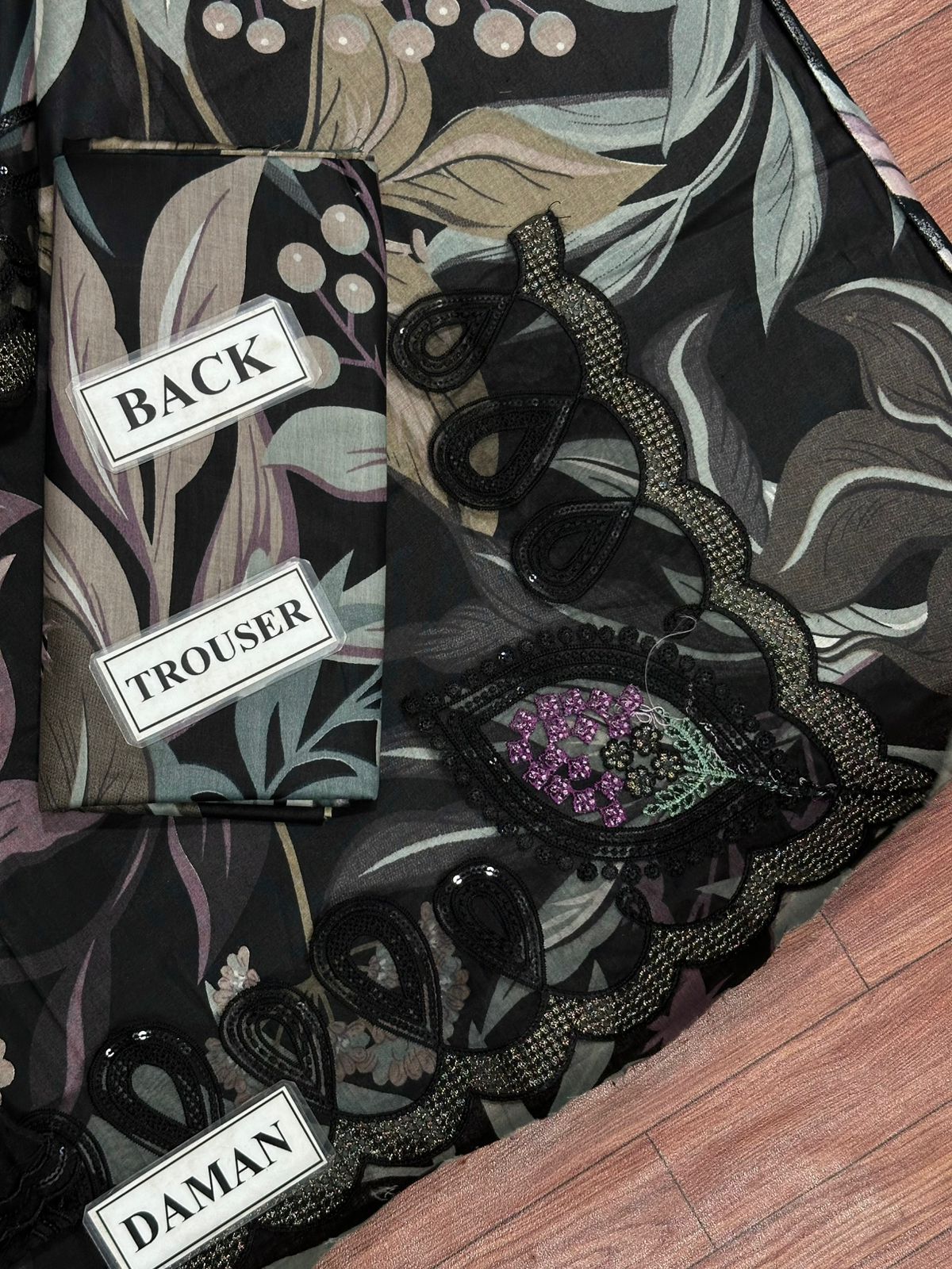 Baroque – Embroidered Lawn Replica 2025